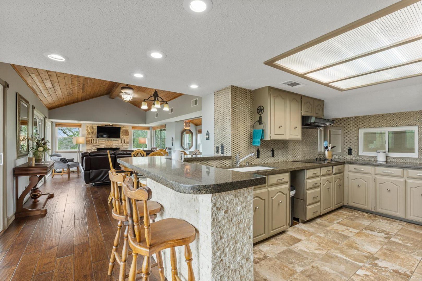 Wine Country Retreat - With A Lake View! Spicewood Exterior foto